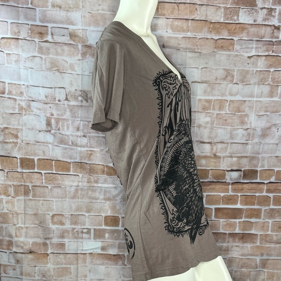 Affliction Women’s Graphic Short Sleeve V-Neck T-Shirt -NWT - Size: Large - Picture 5 of 10